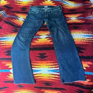 Mother Jeans Runaway Fray size 30…long excellent condition. Never worn